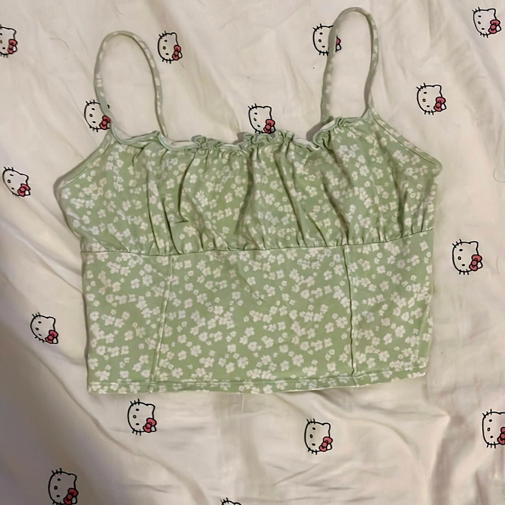 Cute green top